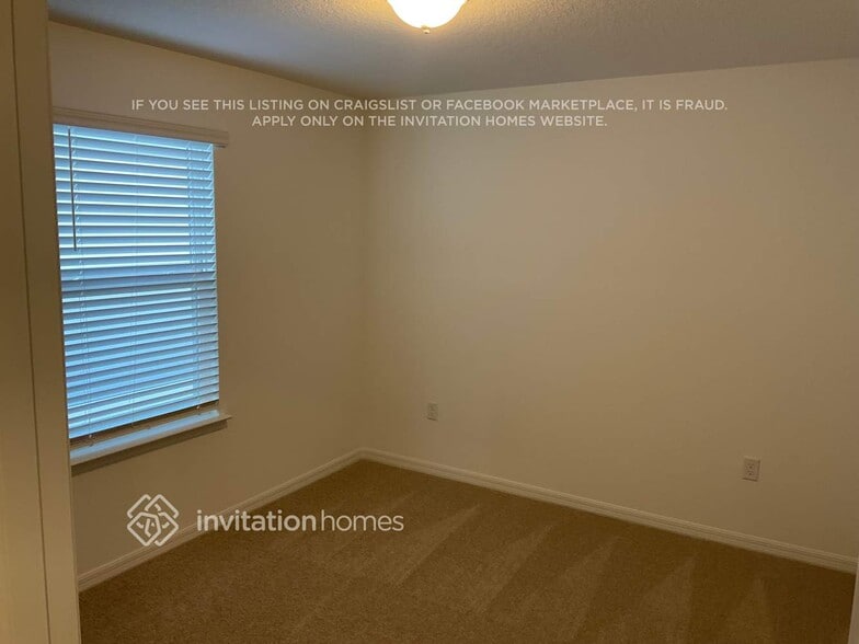 Building Photo - 5830 Sagebrush Aly