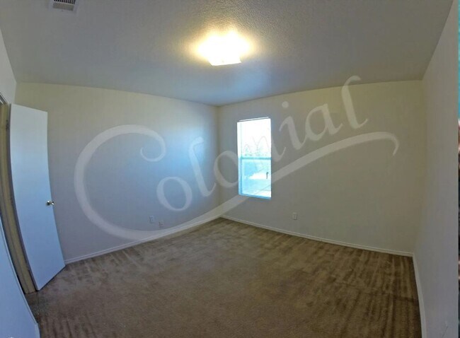 Building Photo - AVAILABLE SOON!!!!!