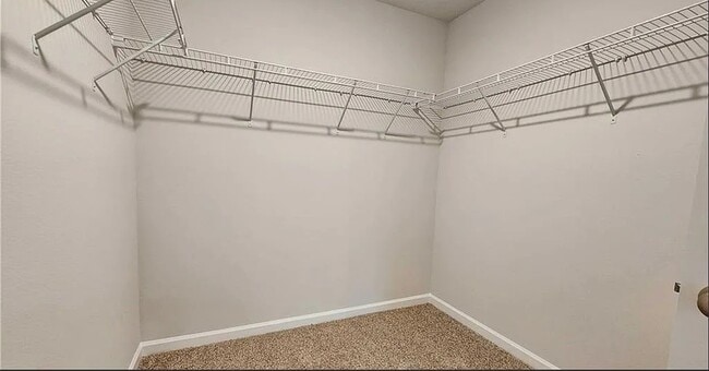 Building Photo - 10511 HOPEWELL Lp