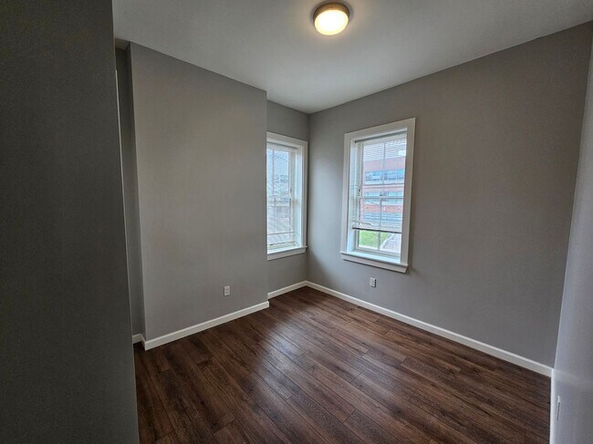 Building Photo - 94-96 Edwards Street, 2A