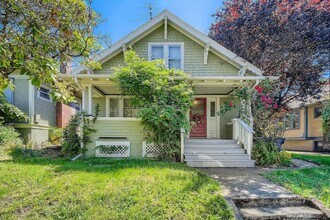 Building Photo - RUF02