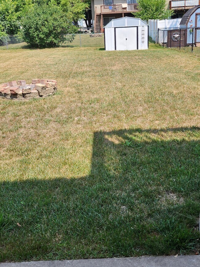 Building Photo - 13368 73rd Pl N