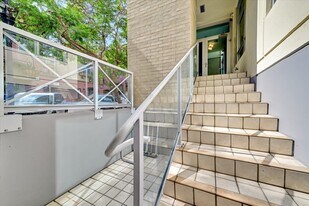 Building Photo - 850 Beech St