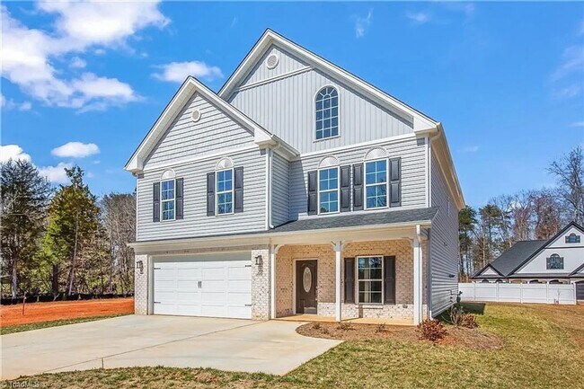 Building Photo - Luxurious Living In Sought After Sherwood ...