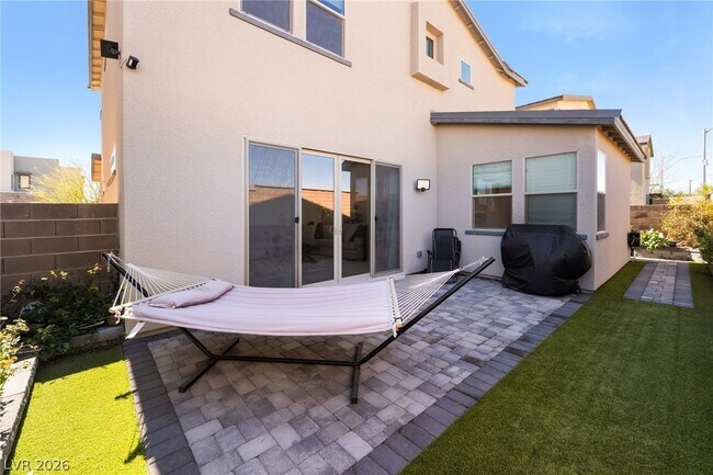 Building Photo - 720 Emerson Creek Ct