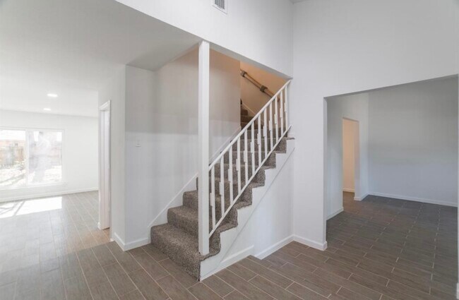 Building Photo - 4218 Pebblegate Ct