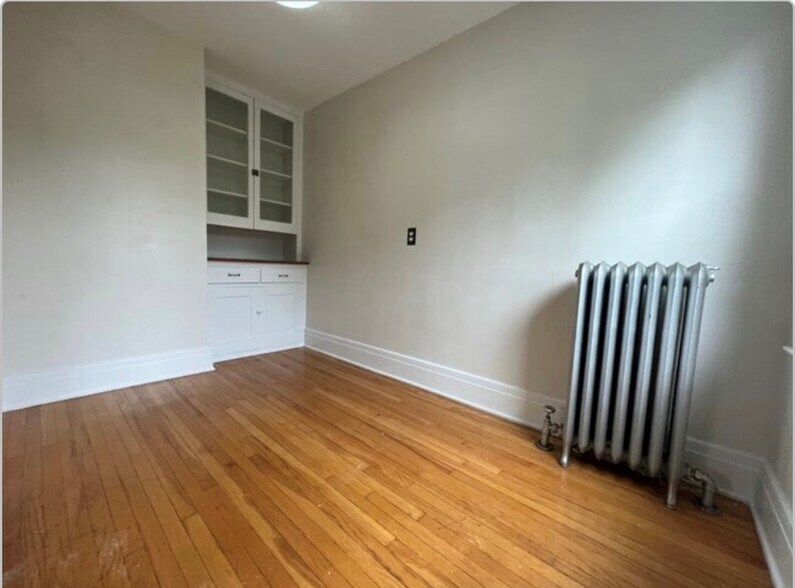 Dining Room/Office Space - 61 Hirschfield Dr