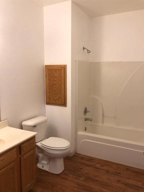 Building Photo - 1938 Dos Laredos Ave