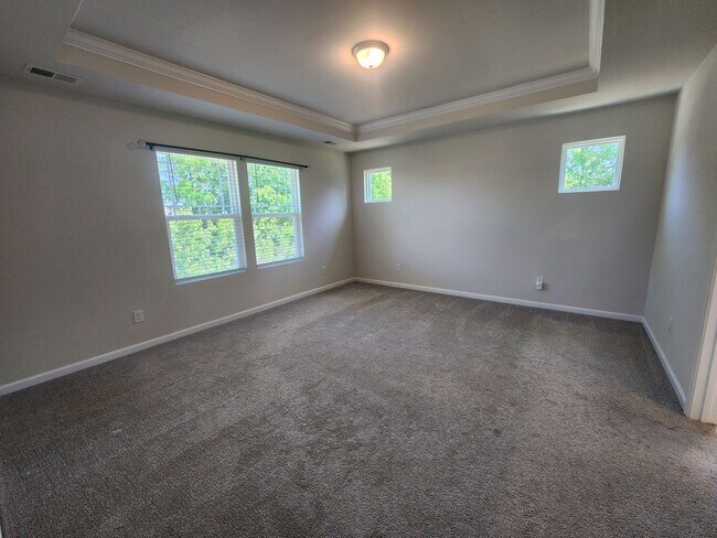 Building Photo - 3 Bedroom 2-Car Garage in Porter's Row in SW Charlotte
