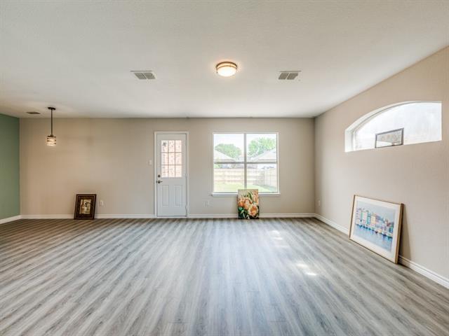 Building Photo - 3006 Springwell Pkwy