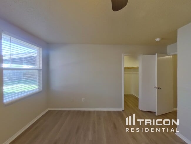 Building Photo - 1733 Sierra Meadow Ln