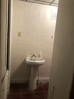Bath - 239 Zara St