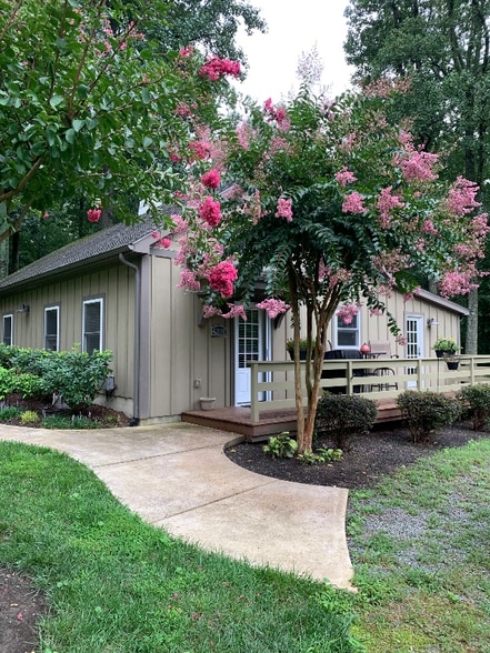 Building Photo - 42083 Sweet Spring Ln