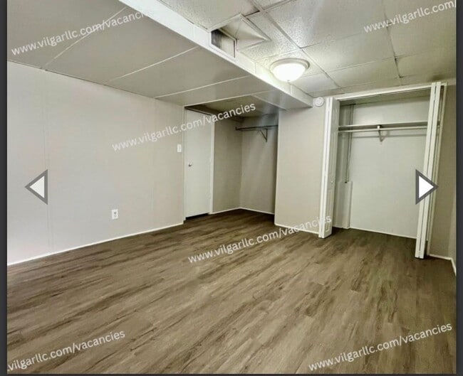 Building Photo - 1605 Pine St