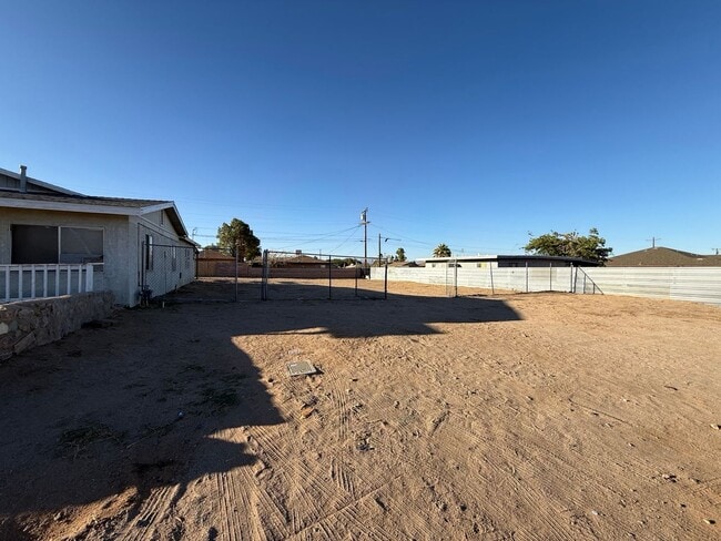 Building Photo - Available Soon! Fully Rehab!