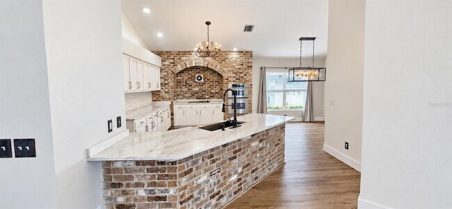 Building Photo - 6601 Thackston Dr
