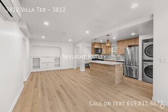 Building Photo - 3812 Villa Terrace