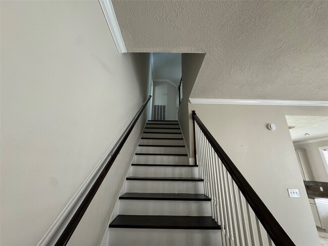 Building Photo - 10310 Sable Trail Ln