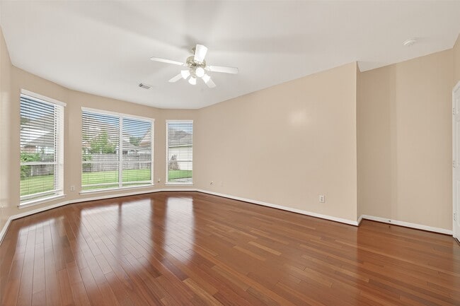 Building Photo - 5907 Indian Hills Ln