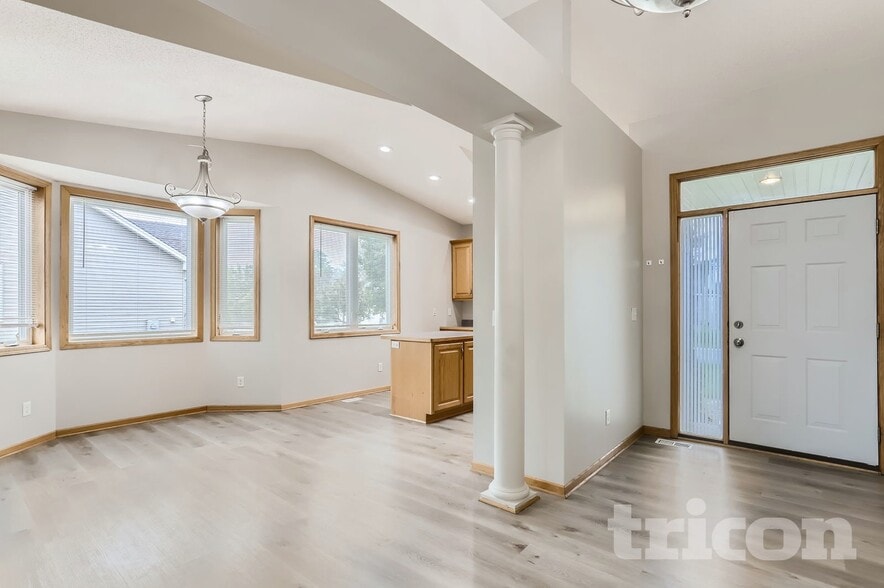 Building Photo - 1909 135th Ave NW