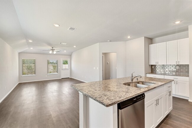 Building Photo - 261 Gallant Front Trl