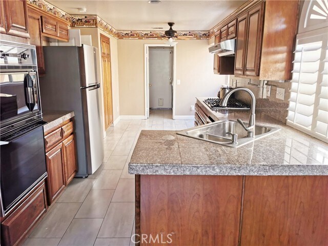 Building Photo - 11539 Lancaster Way