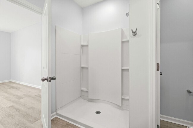 Building Photo - 336 Hidden Cove Dr