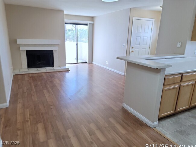 Building Photo - 2984 Juniper Hills Blvd