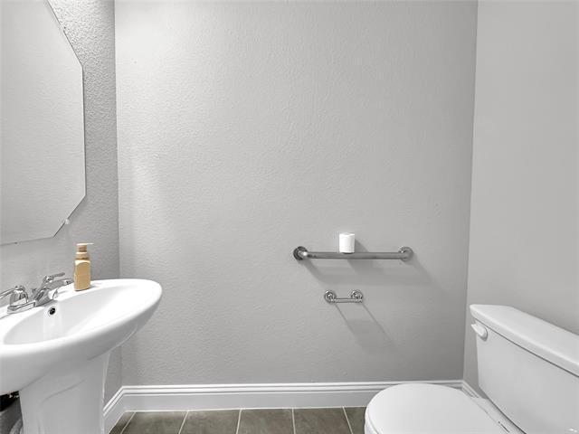 Building Photo - 3828 PEARLWOOD Rd