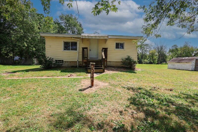 Primary Photo - 6180 Hillford Ave NE