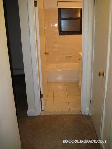 Building Photo - 40 A Harvard Ave