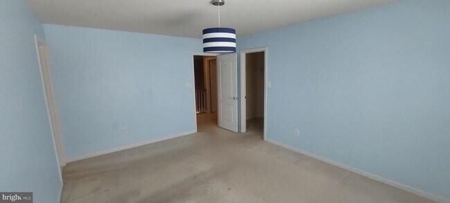 Building Photo - 23503 Sugar View Dr