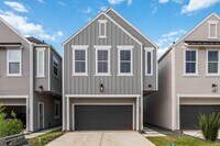 Building Photo - Bauman Heights