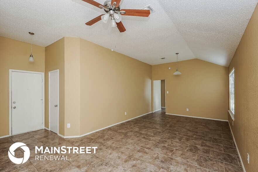 Building Photo - 6209 Brookfall Dr