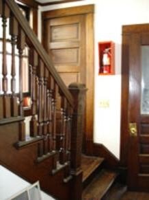 Common Area Steps - 554 W Doty St