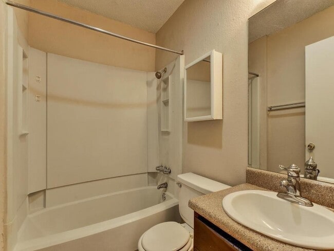 Building Photo - 4300 Acropolis Ct