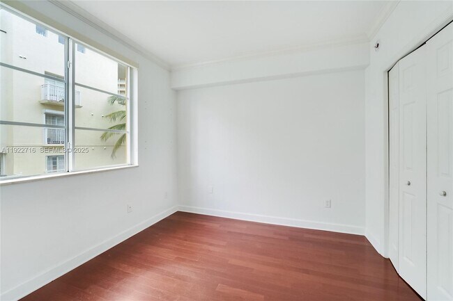 Building Photo - 151 Michigan Ave