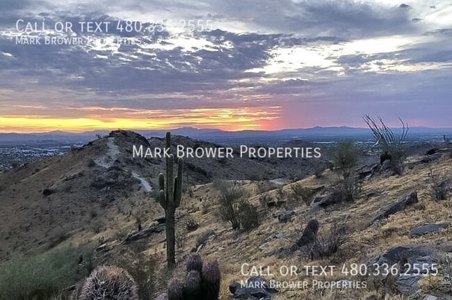 Building Photo - 4102 E Woodland Dr