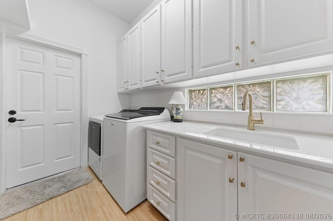 Building Photo - 7808 Quida Dr