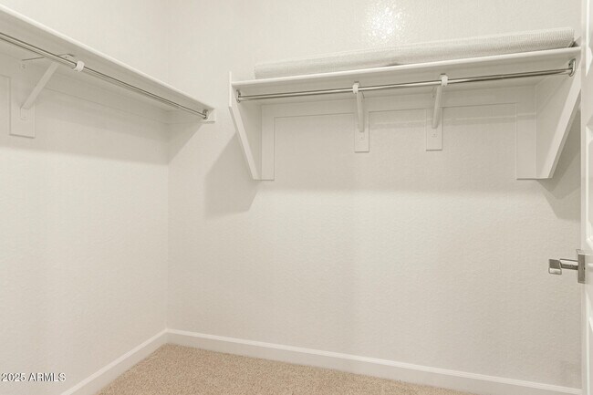 Building Photo - 17735 W Msn Ln