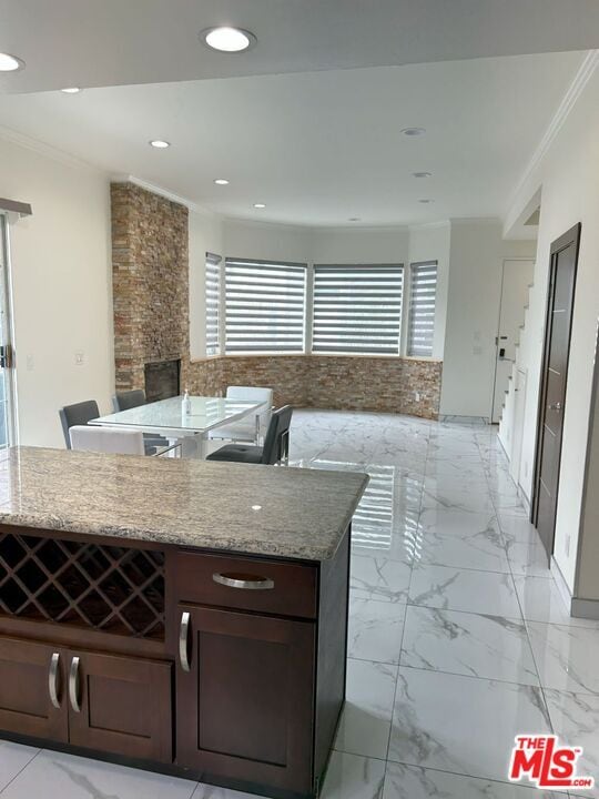 Building Photo - 7916 Blackburn Ave