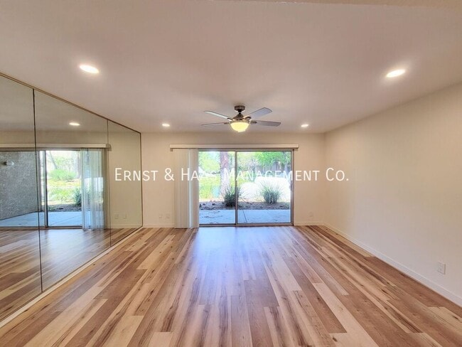 Building Photo - 7890 E Spring St