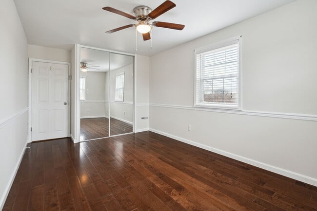 Bedroom 2 - 100 Rennard Ter