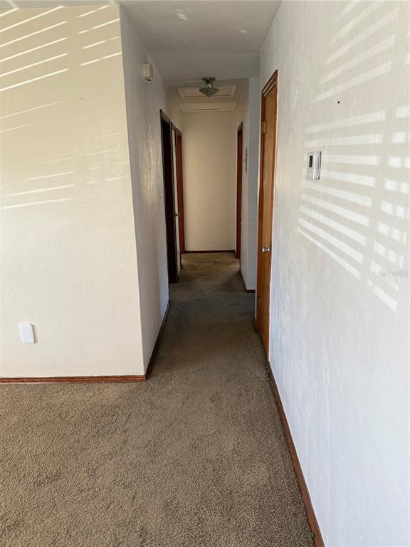 Building Photo - 1247 Lakeview Dr