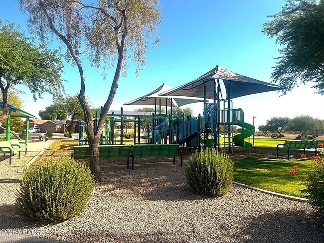 Building Photo - 15020 W Watson Ln