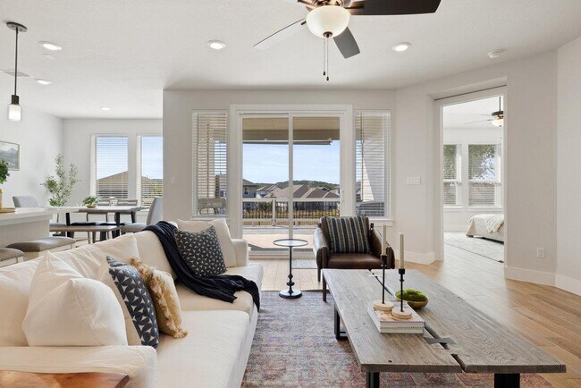 Building Photo - 1005 Sage Thrasher Cir