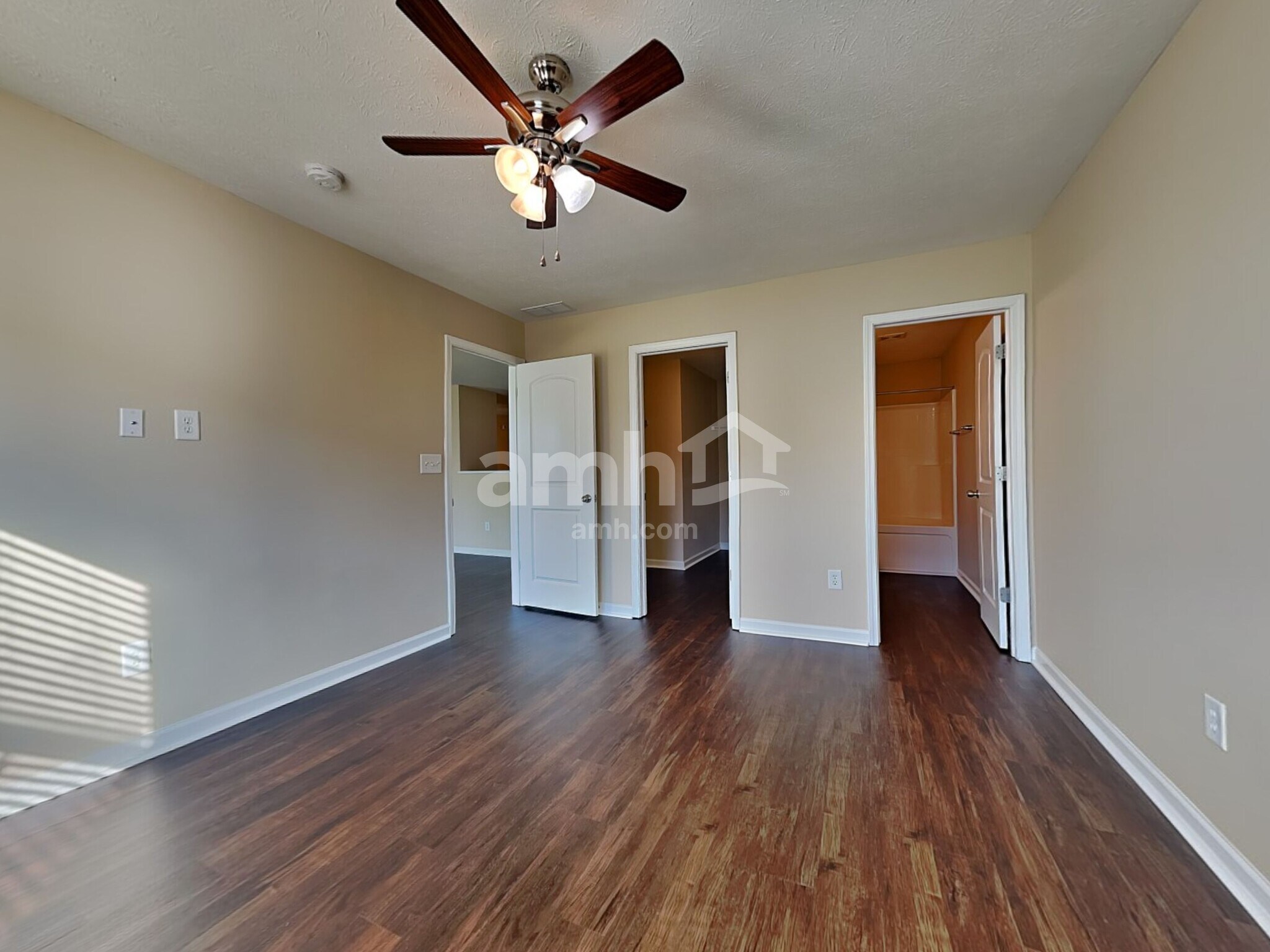 Building Photo - 4052 Presidio Cir