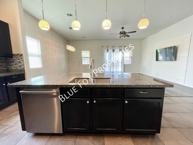 Building Photo - 3980 W Kiley Ct