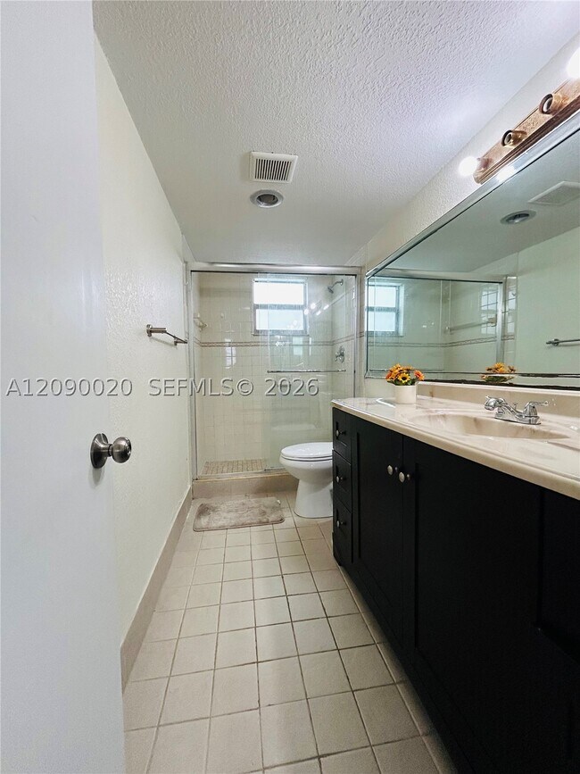 Building Photo - 403 NW 68th Ave
