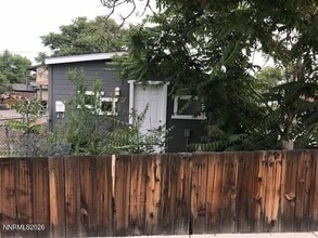 Building Photo - 445 Stewart St